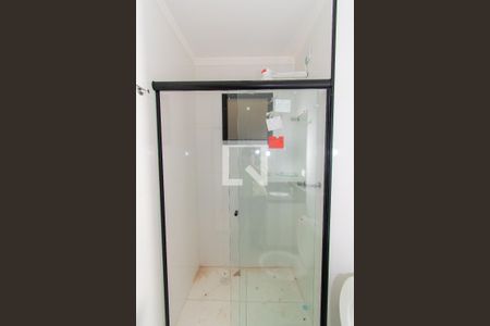 Casa para alugar com 35m², 2 quartos e 1 vaga Casa para alugar com 35m², 2 quartos e 1 vagaBanheiro