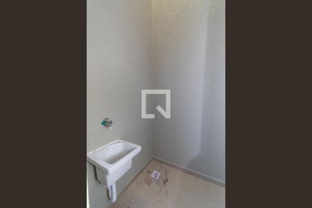 Casa para alugar com 35m², 2 quartos e 1 vaga Casa para alugar com 35m², 2 quartos e 1 vagaÁrea de Serviço