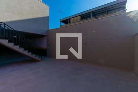 Casa para alugar com 35m², 2 quartos e 1 vaga Casa para alugar com 35m², 2 quartos e 1 vagaÁrea comum - Churrasqueira