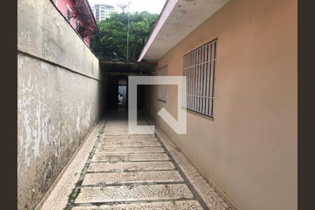 Casa à venda com 4 quartos, 200m² em Vila Alexandria, São Paulo