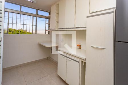 Apartamento à venda com 56m², 2 quartos e 2 vagasCozinha 