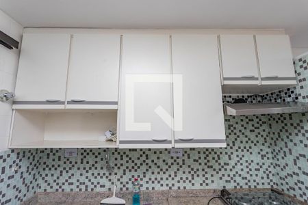 Apartamento à venda com 56m², 2 quartos e 2 vagasCozinha - Armários