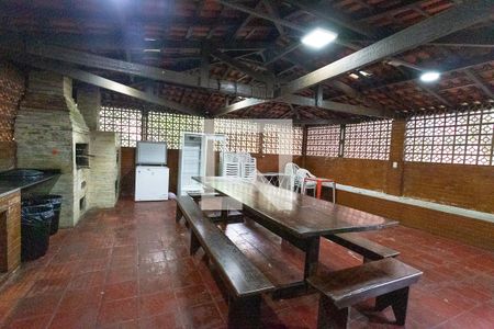 Apartamento à venda com 56m², 2 quartos e 2 vagasÁrea comum - Churrasqueira