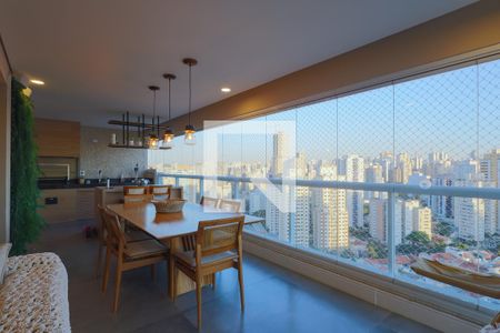 Apartamento à venda com 152m², 3 quartos e 3 vagasSacada Gourmet