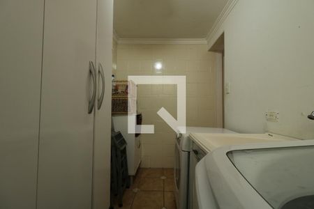 Casa à venda com 310m², 3 quartos e 2 vagasÁrea de Serviço