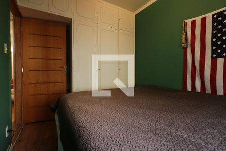 Casa à venda com 310m², 3 quartos e 2 vagasQuarto