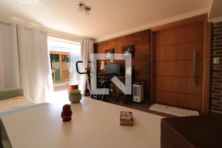 Casa à venda com 310m², 3 quartos e 2 vagasÁrea Comum