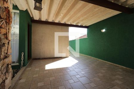 Casa à venda com 310m², 3 quartos e 2 vagasGaragem