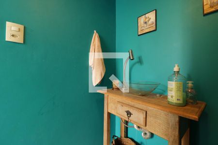 Casa à venda com 310m², 3 quartos e 2 vagasLavabo