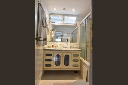 Apartamento à venda com 86m², 2 quartos e 1 vagaBanheiro Suíte 01