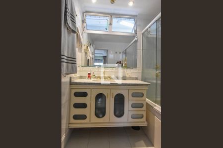 Apartamento à venda com 86m², 2 quartos e 1 vagaBanheiro Suíte 01