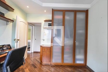 Apartamento à venda com 86m², 2 quartos e 1 vagaQuarto 02