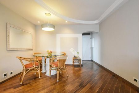 Apartamento à venda com 86m², 2 quartos e 1 vagaSala de Jantar 