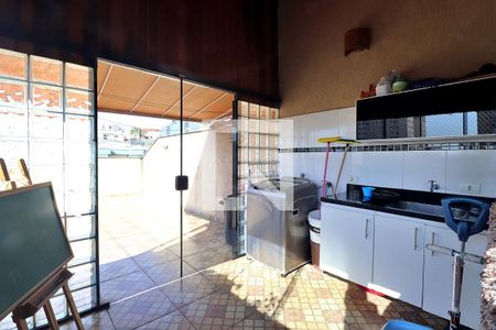 Apartamento à venda com 160m², 2 quartos e 2 vagasÁrea de Serviço