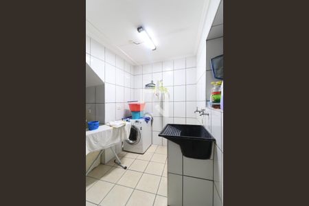 Casa para alugar com 110m², 2 quartos e 1 vaga Casa para alugar com 110m², 2 quartos e 1 vagaÁrea de Serviço