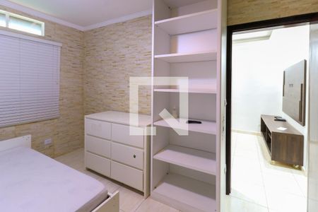 Casa para alugar com 110m², 2 quartos e 1 vaga Casa para alugar com 110m², 2 quartos e 1 vagaQuarto