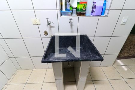 Casa para alugar com 110m², 2 quartos e 1 vaga Casa para alugar com 110m², 2 quartos e 1 vagaÁrea de Serviço