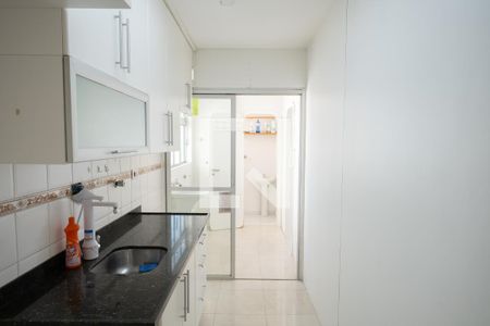 Apartamento à venda com 120m², 2 quartos e 2 vagas Apartamento à venda com 120m², 2 quartos e 2 vagasCozinha