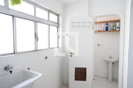 Apartamento à venda com 120m², 2 quartos e 2 vagas Apartamento à venda com 120m², 2 quartos e 2 vagasÁrea de Serviço