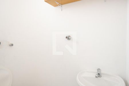 Apartamento à venda com 120m², 2 quartos e 2 vagas Apartamento à venda com 120m², 2 quartos e 2 vagasBanheiro de serviço