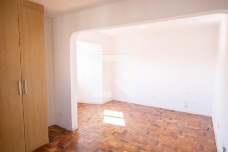 Apartamento à venda com 120m², 2 quartos e 2 vagas Apartamento à venda com 120m², 2 quartos e 2 vagasQuarto 2