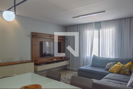 Sala de casa de condomínio para alugar com 3 quartos, 135m² em Demarchi, São Bernardo do Campo