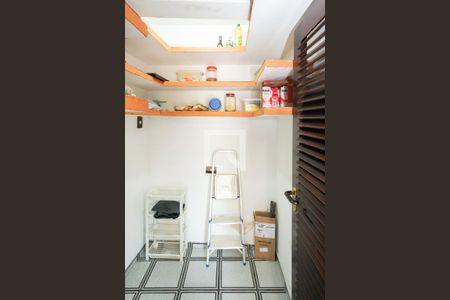 Casa para alugar com 320m², 4 quartos e 4 vagasDespensa