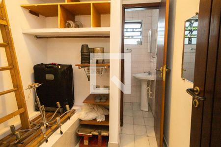 Casa para alugar com 320m², 4 quartos e 4 vagasQuarto de Serviço