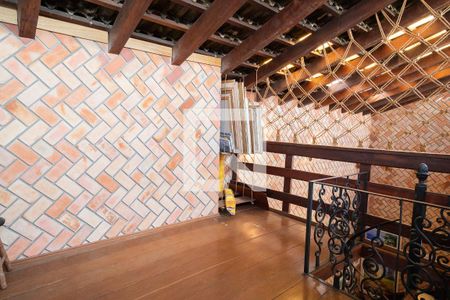 Casa para alugar com 320m², 4 quartos e 4 vagasEscritório