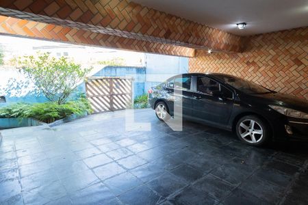 Casa para alugar com 320m², 4 quartos e 4 vagasGaragem 