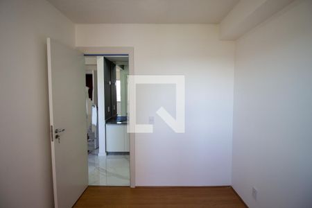 Quarto 2 de apartamento para alugar com 2 quartos, 35m² em Jardim Santo Antonio, São Paulo