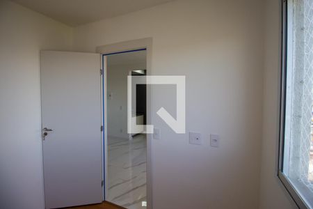 Quarto 1 de apartamento para alugar com 2 quartos, 35m² em Jardim Santo Antonio, São Paulo