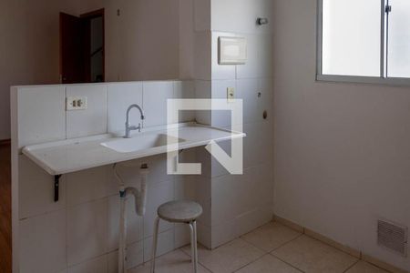 Apartamento à venda com 44m², 2 quartos e 1 vaga Apartamento à venda com 44m², 2 quartos e 1 vagaCozinha e Área de Serviço