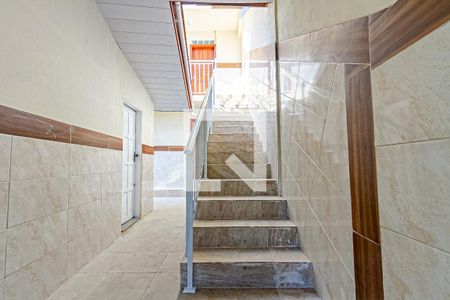 Escada de kitnet/studio para alugar com 1 quarto, 20m² em Jardim Cidade de Florianópolis, São José