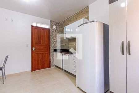Cozinha de kitnet/studio para alugar com 1 quarto, 20m² em Jardim Cidade de Florianópolis, São José