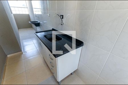 Cozinha de casa para alugar com 1 quarto, 43m² em Vila America, São Paulo