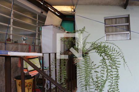 Casa à venda com 230m², 2 quartos e 2 vagasQuintal