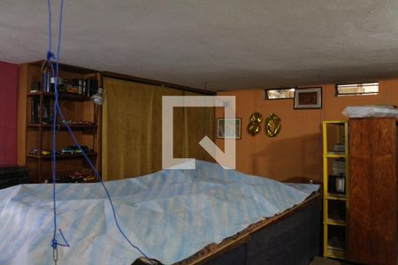 Casa à venda com 230m², 2 quartos e 2 vagasSalão 2