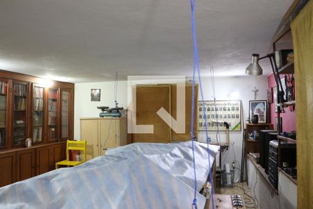 Casa à venda com 230m², 2 quartos e 2 vagasSalão 2