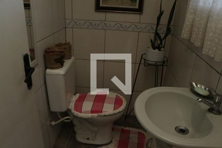 Casa à venda com 230m², 2 quartos e 2 vagasBanheiro 2