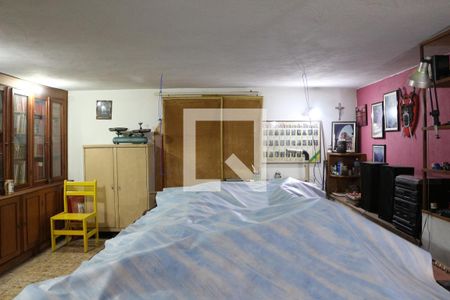 Casa à venda com 230m², 2 quartos e 2 vagasSalão 2