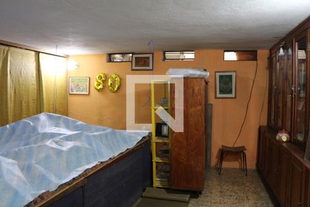 Casa à venda com 230m², 2 quartos e 2 vagasSalão 2