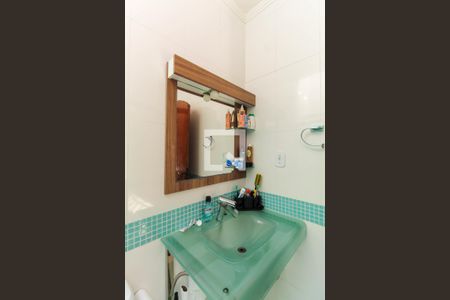 Casa à venda com 450m², 4 quartos e 3 vagasBanheiro da Suíte 2