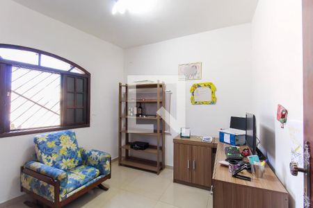 Casa à venda com 450m², 4 quartos e 3 vagasQuarto 4