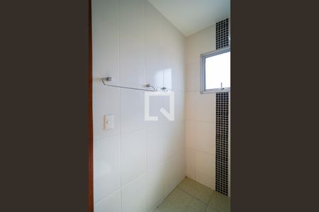 Banheiro da Suíte de apartamento para alugar com 3 quartos, 91m² em Jardim Simus, Sorocaba
