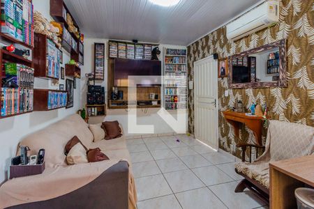 Sala de casa à venda com 2 quartos, 130m² em Cavalhada, Porto Alegre