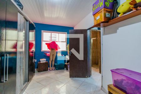 Casa à venda com 130m², 2 quartos e 4 vagas Casa à venda com 130m², 2 quartos e 4 vagasCasa 2 - Quarto