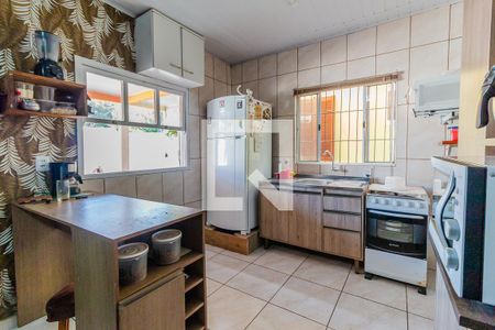 Casa à venda com 130m², 2 quartos e 4 vagas Casa à venda com 130m², 2 quartos e 4 vagasCozinha