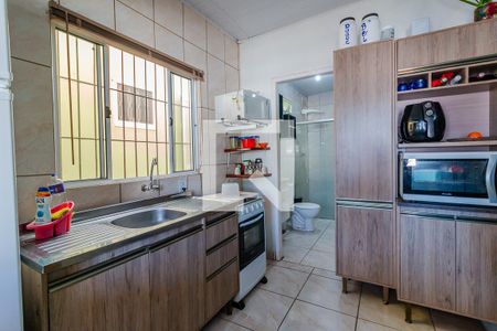 Casa à venda com 130m², 2 quartos e 4 vagas Casa à venda com 130m², 2 quartos e 4 vagasCozinha
