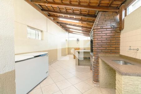 Apartamento para alugar com 75m², 2 quartos e 1 vaga Apartamento para alugar com 75m², 2 quartos e 1 vagaÁrea comum - Churrasqueira